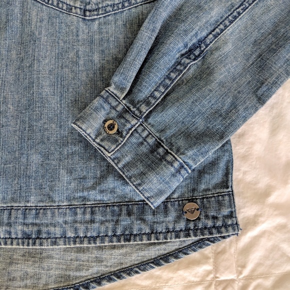 NWT Roxy Fairview Denim Shirt - Picture 5 of 5